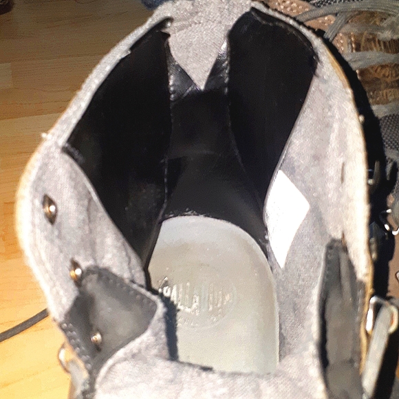 Palladium Boots - Picture 5 of 5